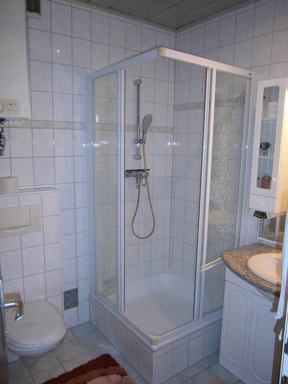 Ferienwohnung "Isidora" Villach Bagian luar foto